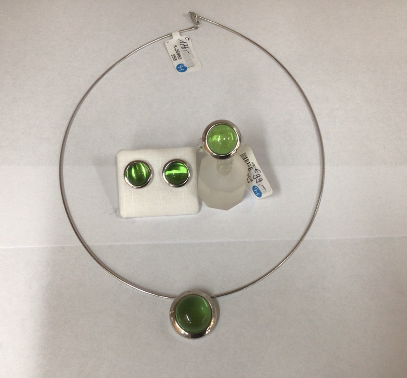 karibi.Bernsteincollier