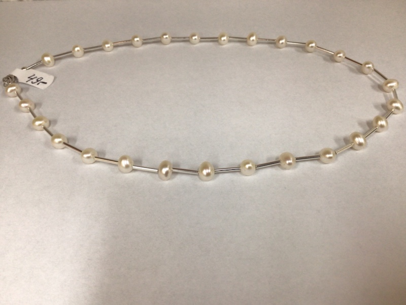 Kette Silber mit Süßwasserperlen weiß