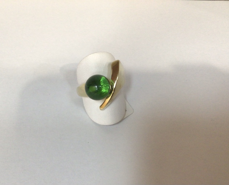 Ring SGP mit grünem Bernstein